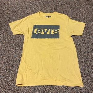 Yellow Levi Strauss Tshirt
